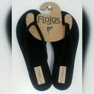 NWT Flojos black suede flip flops